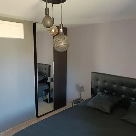 La Bulle Beaujolaise Apartment